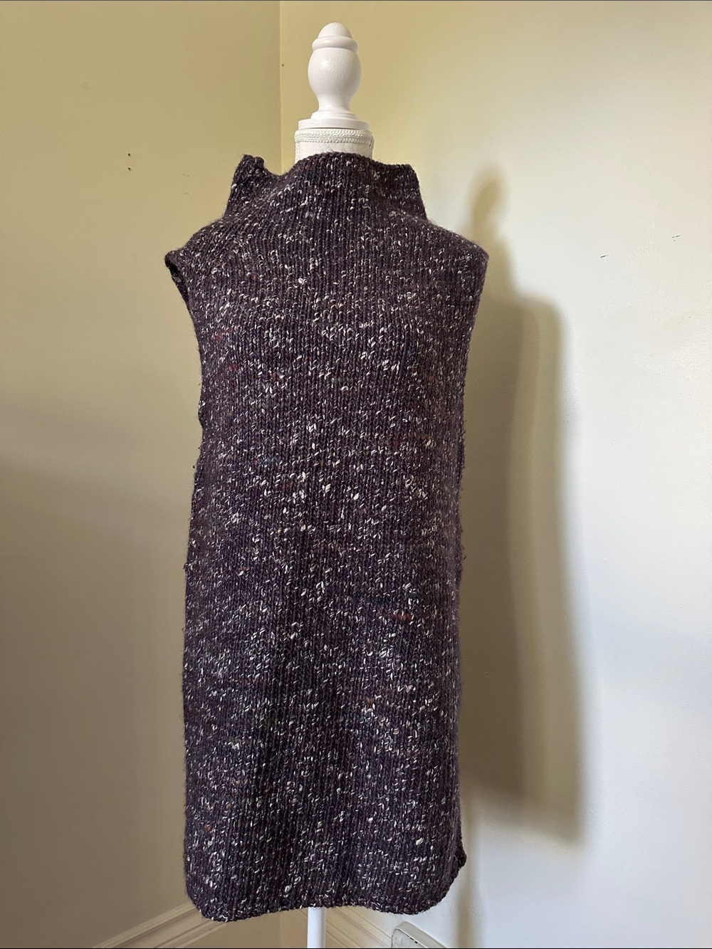 WILFRED Durandal Purple Split Hem Sleeveless Knit Mock Neck Tunic Sweater Small